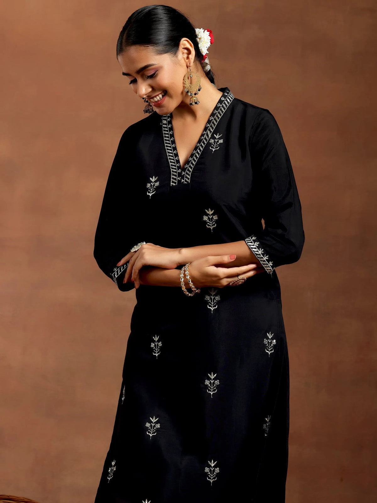Anouk Black Embroidered Silk Blend Straight Suit With Dupatta