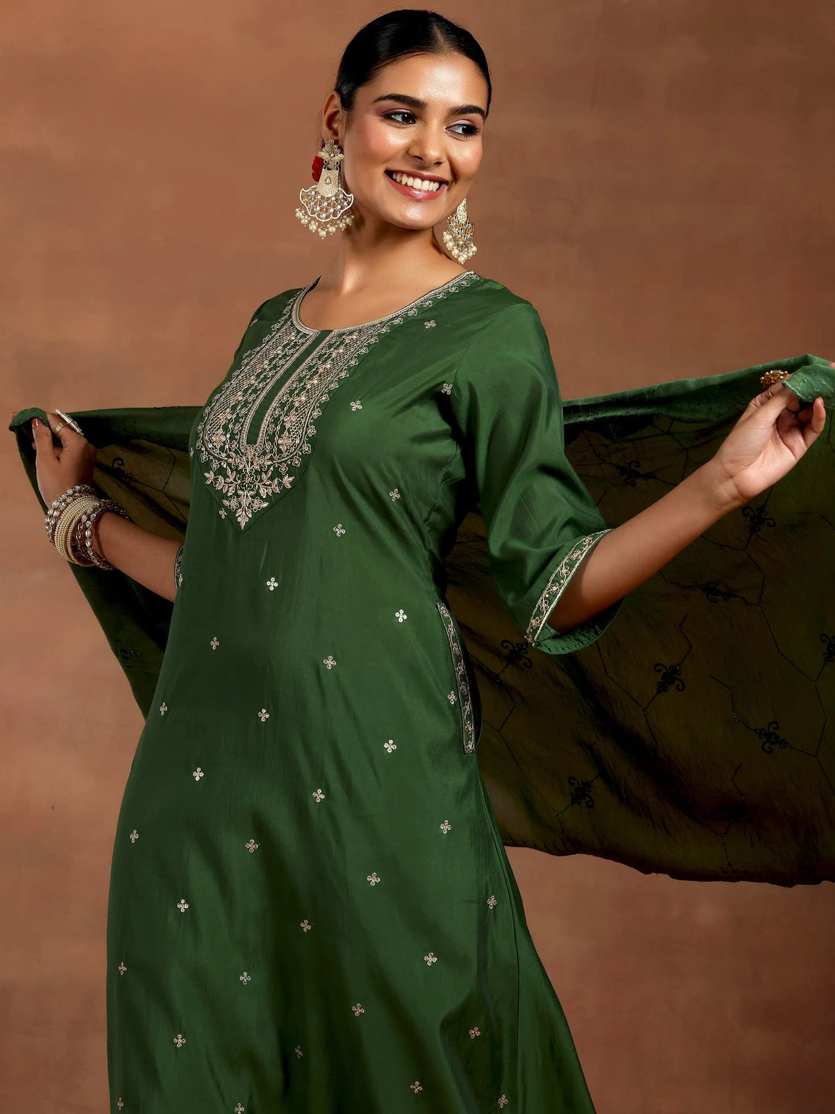Anouk Green Embroidered Silk Blend Straight Suit With Dupatta