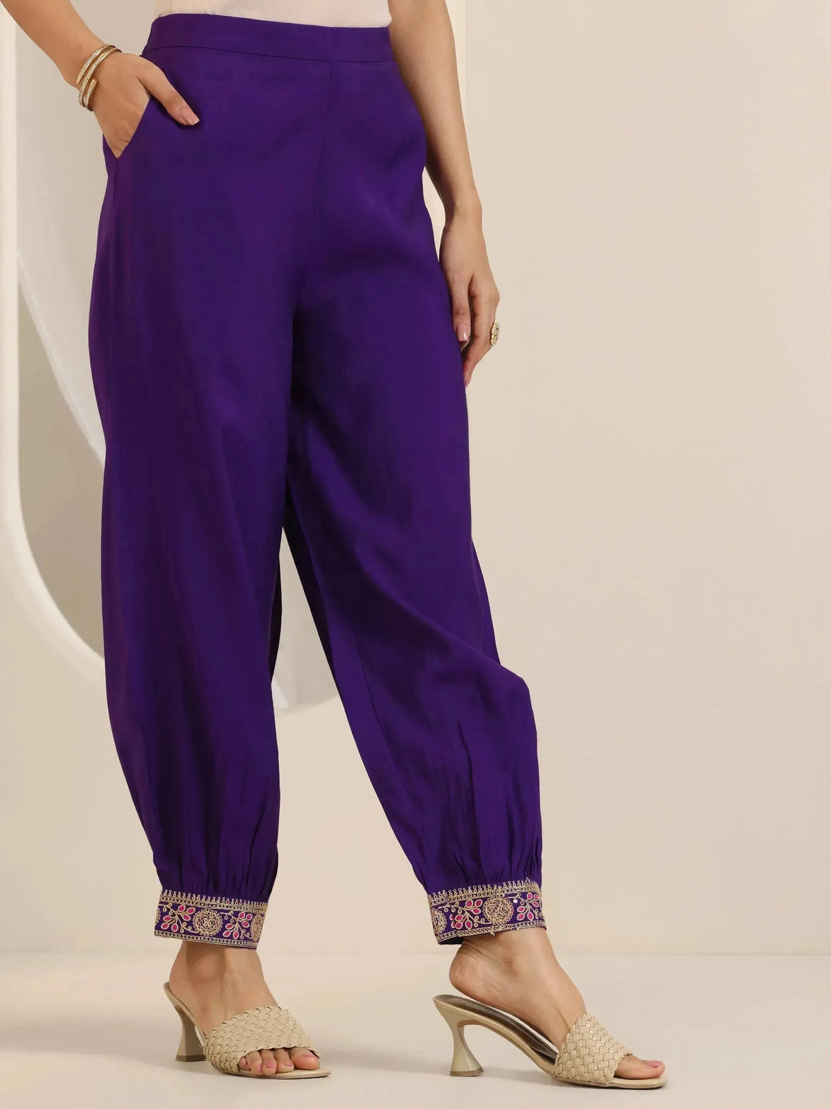 Anouk Purple Embroidered Silk Blend Straight Suit Set With Dupatta