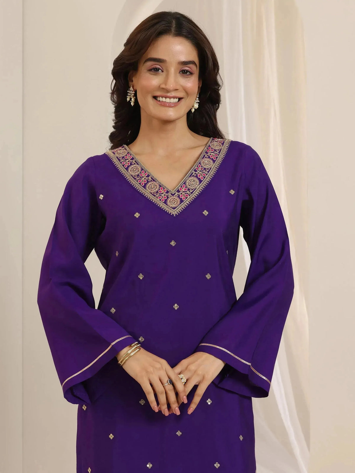 Anouk Purple Embroidered Silk Blend Straight Suit Set With Dupatta
