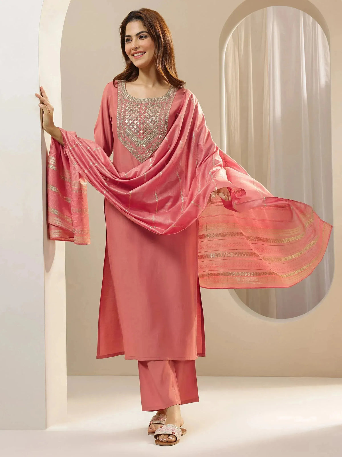 Anouk Peach Embroidered Silk Blend Straight Suit Sets With Dupatta