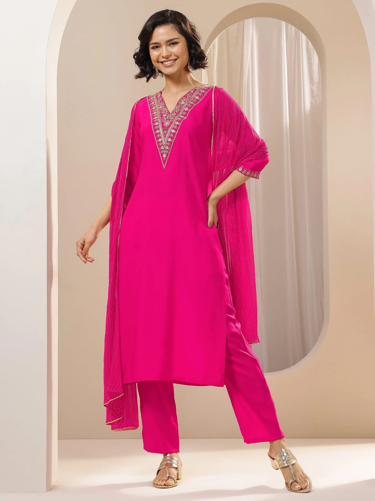 Anouk Pink Embroidered Silk Blend Straight Suit Sets With Dupatta