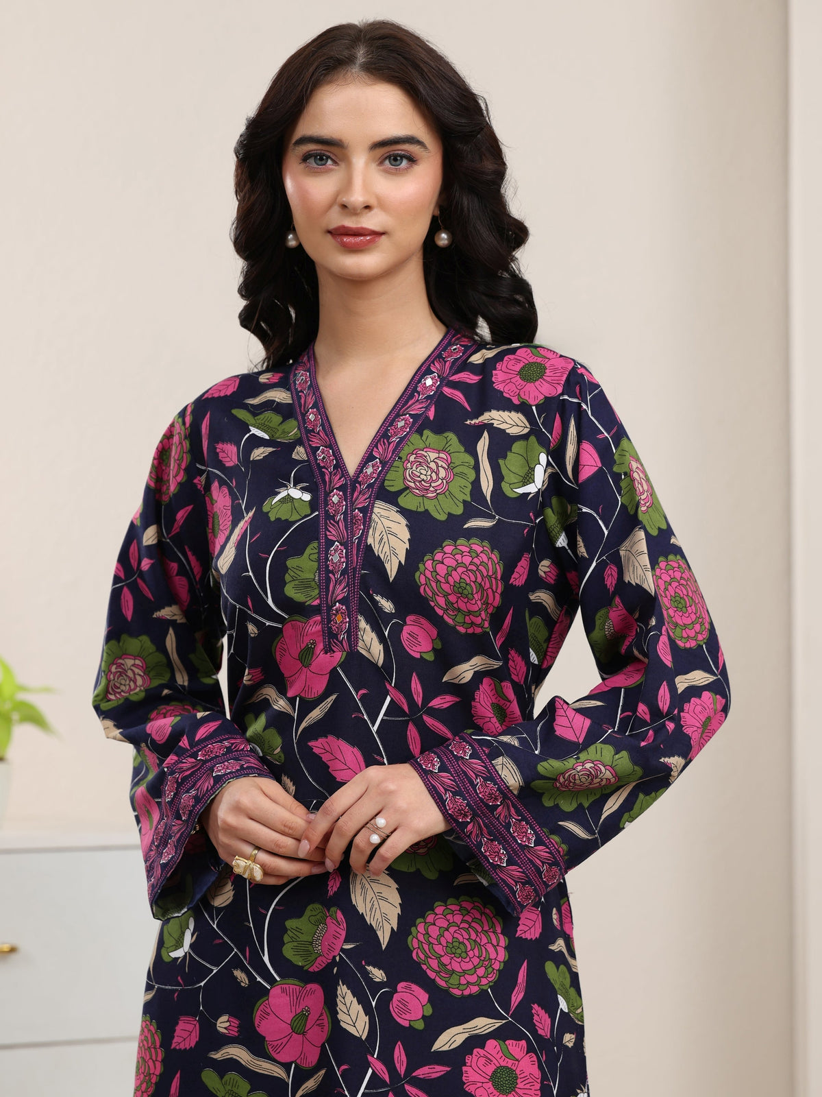 Anouk Navy Blue Floral Printed Cotton Blend Straight Kurta Set