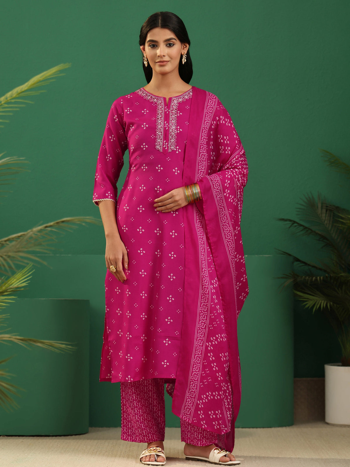 Anouk Magenta Pink Bandhani Cotton Blend Straight Suit Set