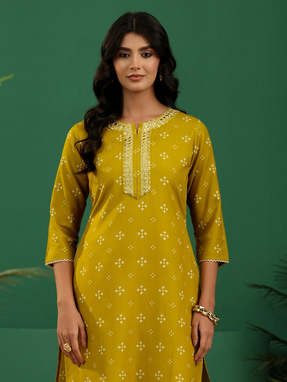 Anouk Green Bandhani Cotton Blend Straight Suit Set
