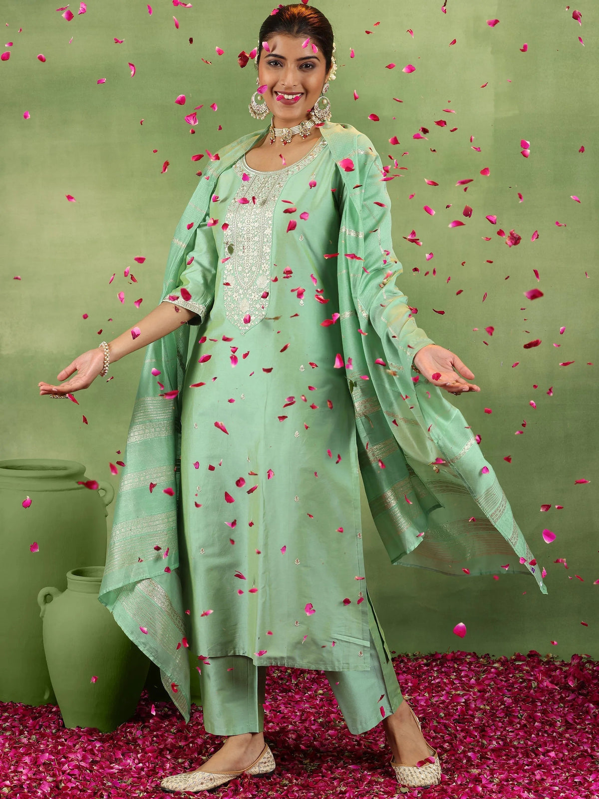 Anouk Green Embroidered Silk Blend Straight Suit With Dupatta