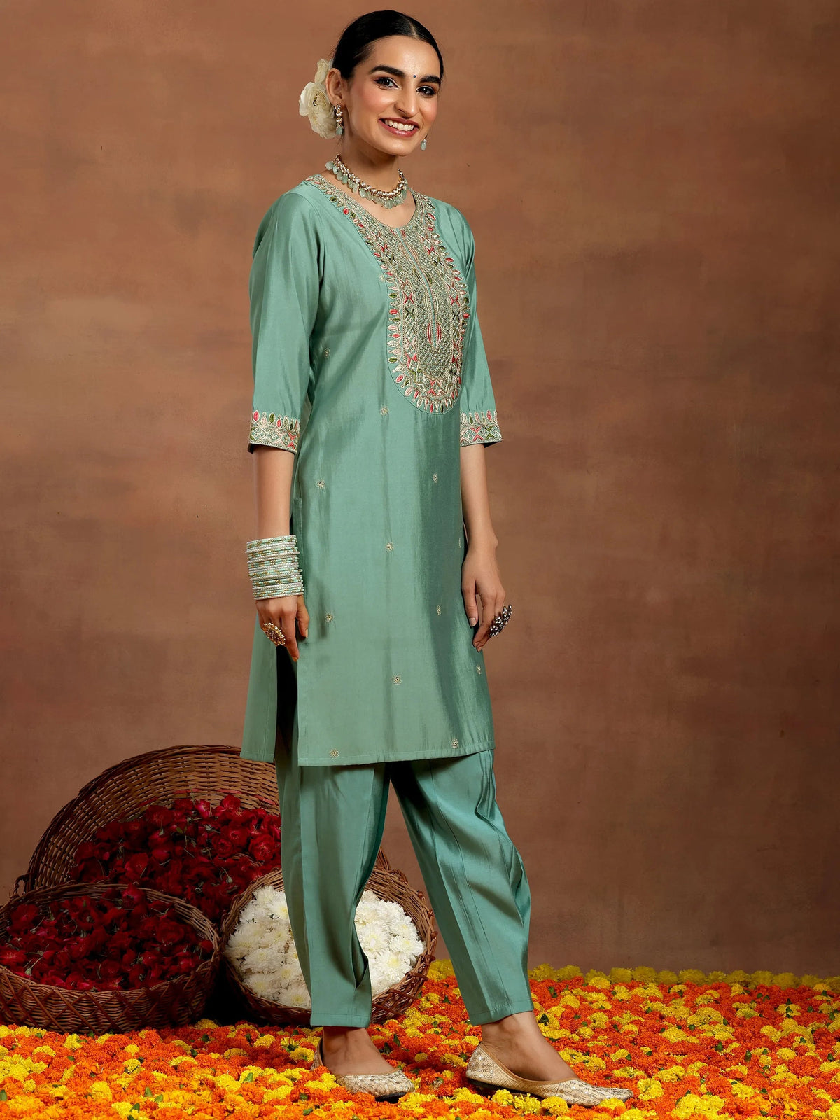 Anouk Green Embroidered Silk Blend Straight Suit With Dupatta