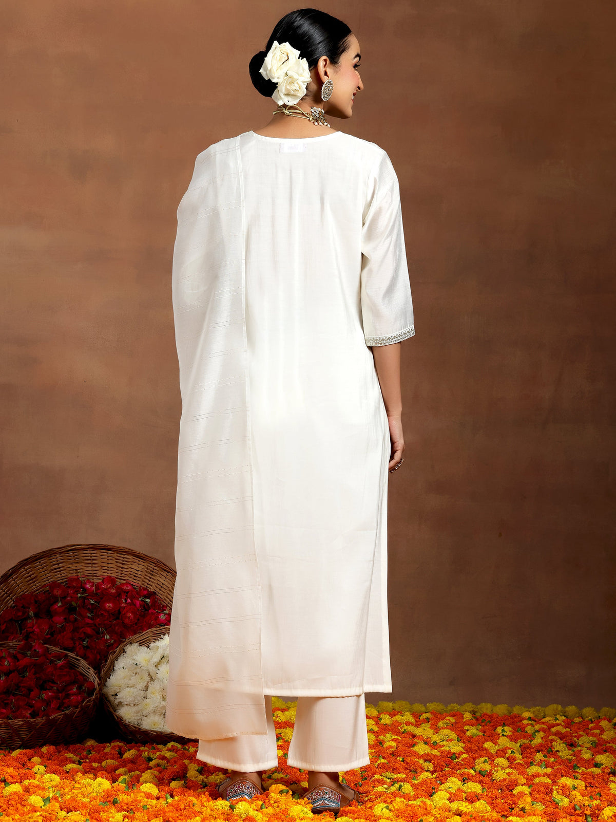 Anouk White Embroidered Silk Blend Straight Suit With Dupatta