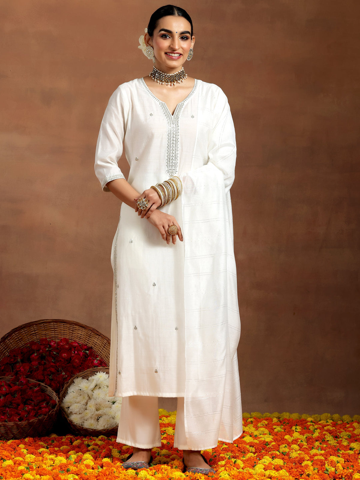 Anouk White Embroidered Silk Blend Straight Suit With Dupatta
