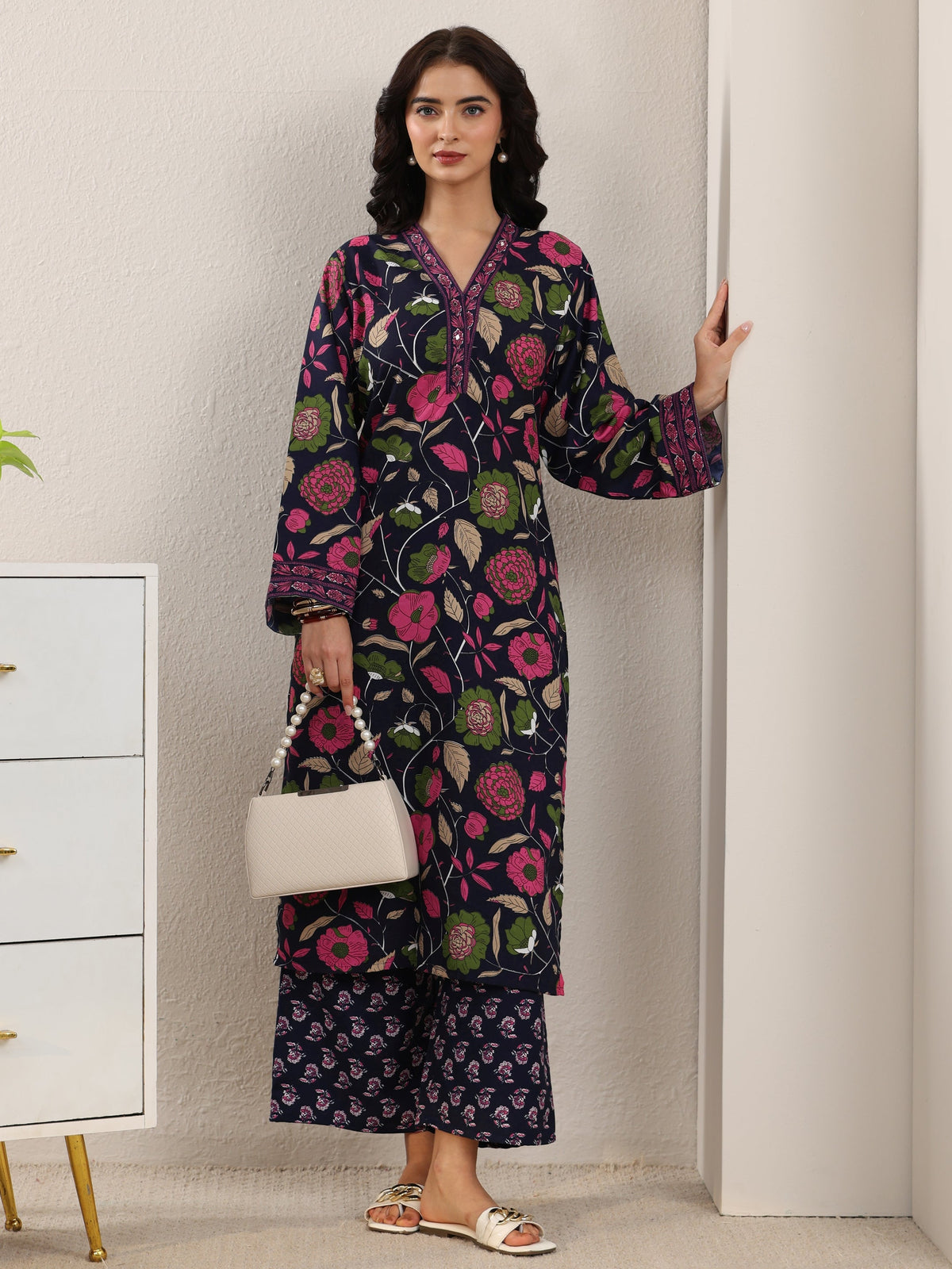Anouk Navy Blue Floral Printed Cotton Blend Straight Kurta Set