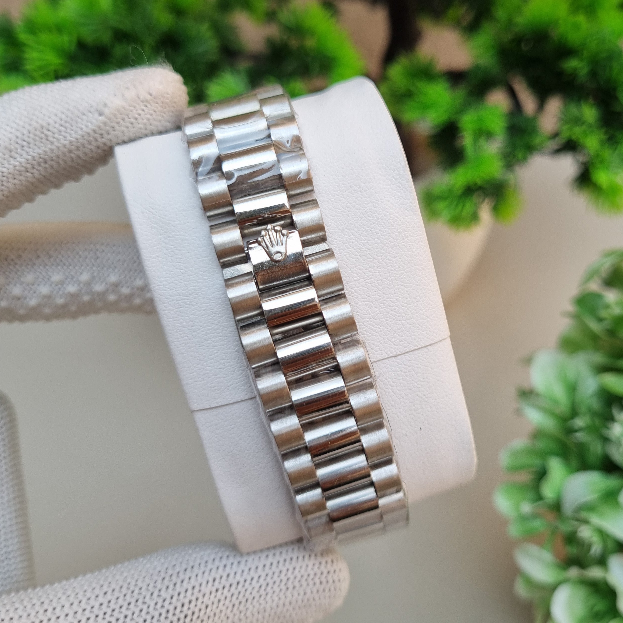 Role_x Date Just Silver/Green Watch