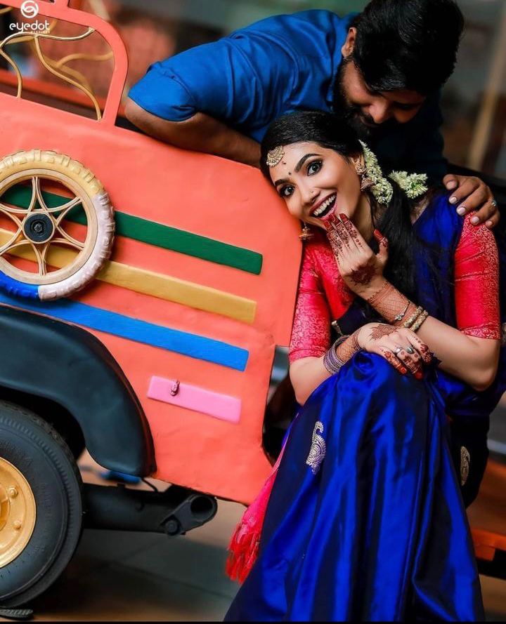 Radiant Blue Soft Silk Saree With Lissome Blouse Piece