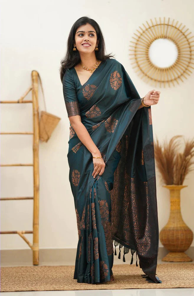 Angelic Rama Soft Silk Saree With Dalliance Blouse Piece