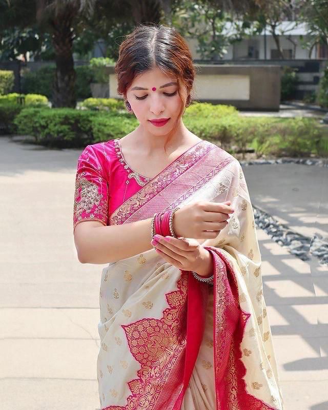 Artistic Beige Soft Silk Saree With Divine Blouse Piece