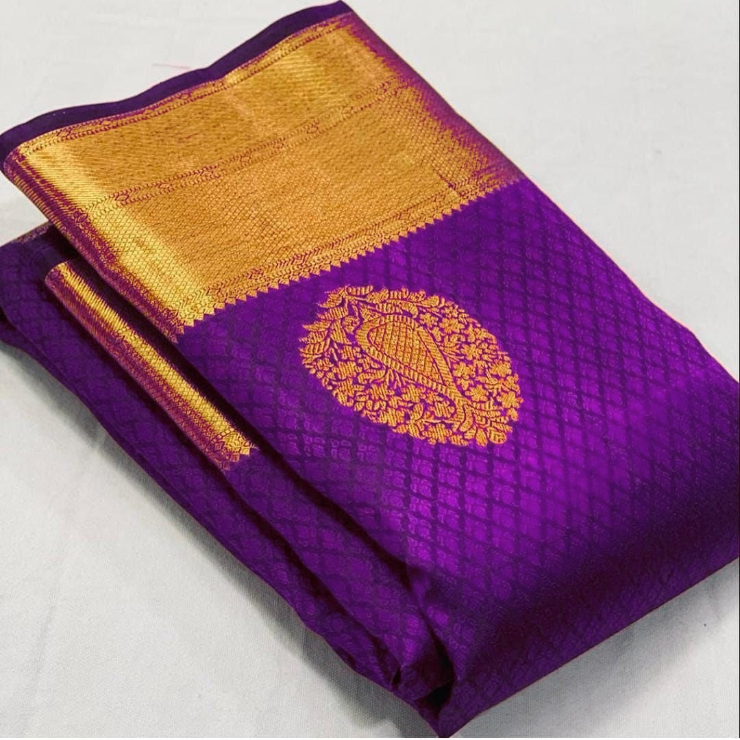 Stunner Purple Soft Banarasi Silk Saree With Lissome Blouse Piece