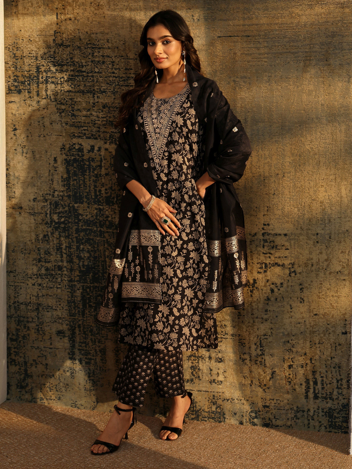 Anouk Black Floral Printed Cotton Straight Suit Set