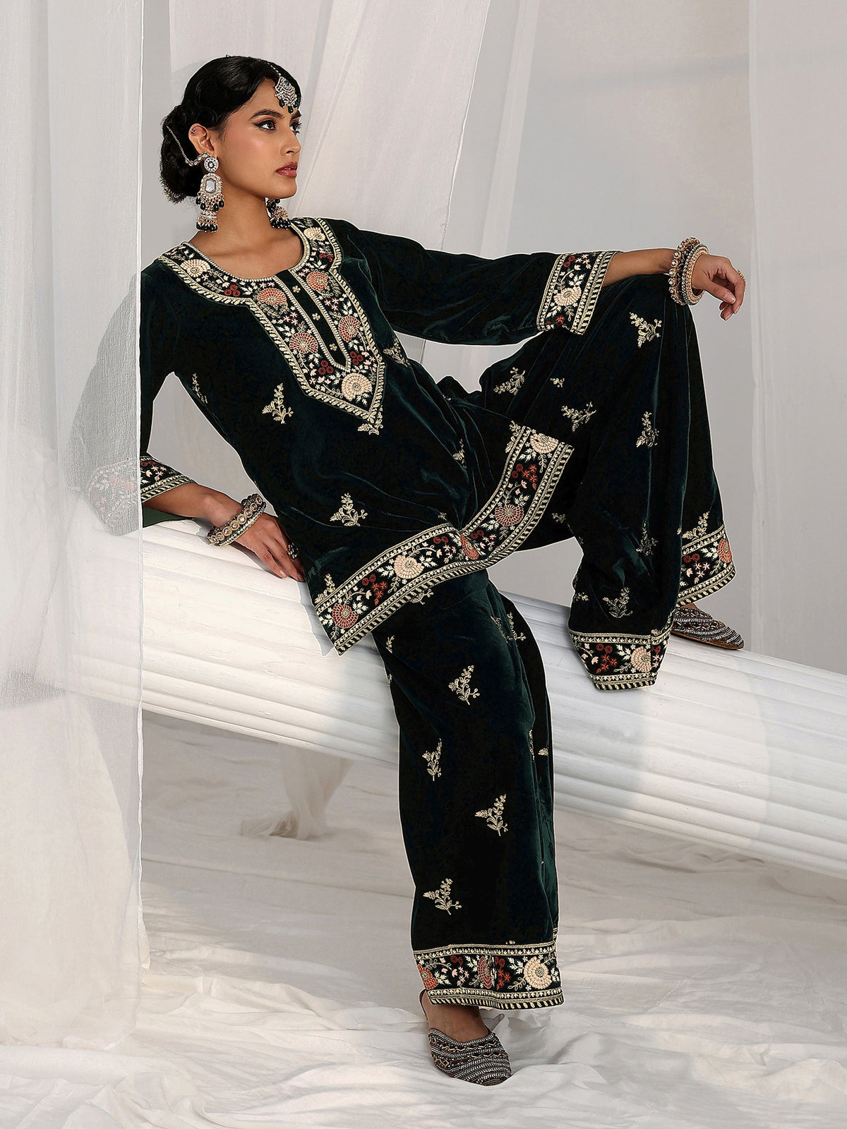 Anouk Dark Teal Green Yoke Embroidered Design Velvet Co-Ord Set