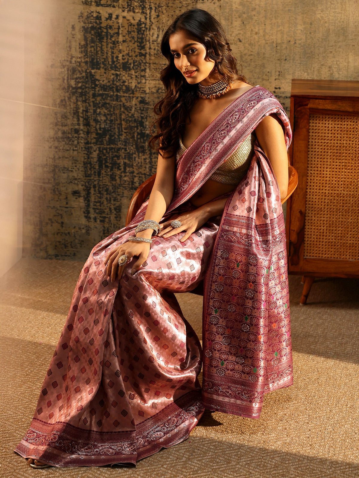 Anouk Lilac Woven Silk Blend Saree with Paisley Embellished Border