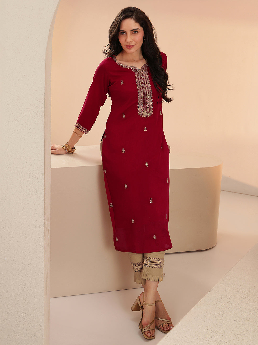 Anouk Maroon Embroidered Silk Blend Straight Kurta