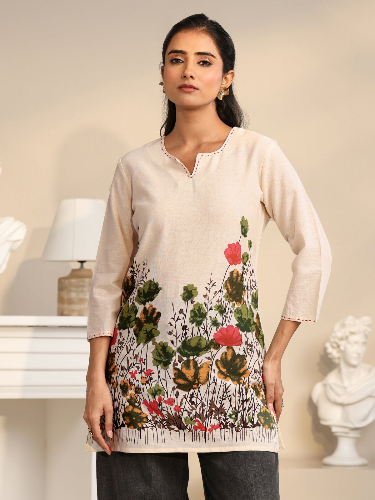 Anouk Off White Floral Printed Cotton Blend Short Kurti