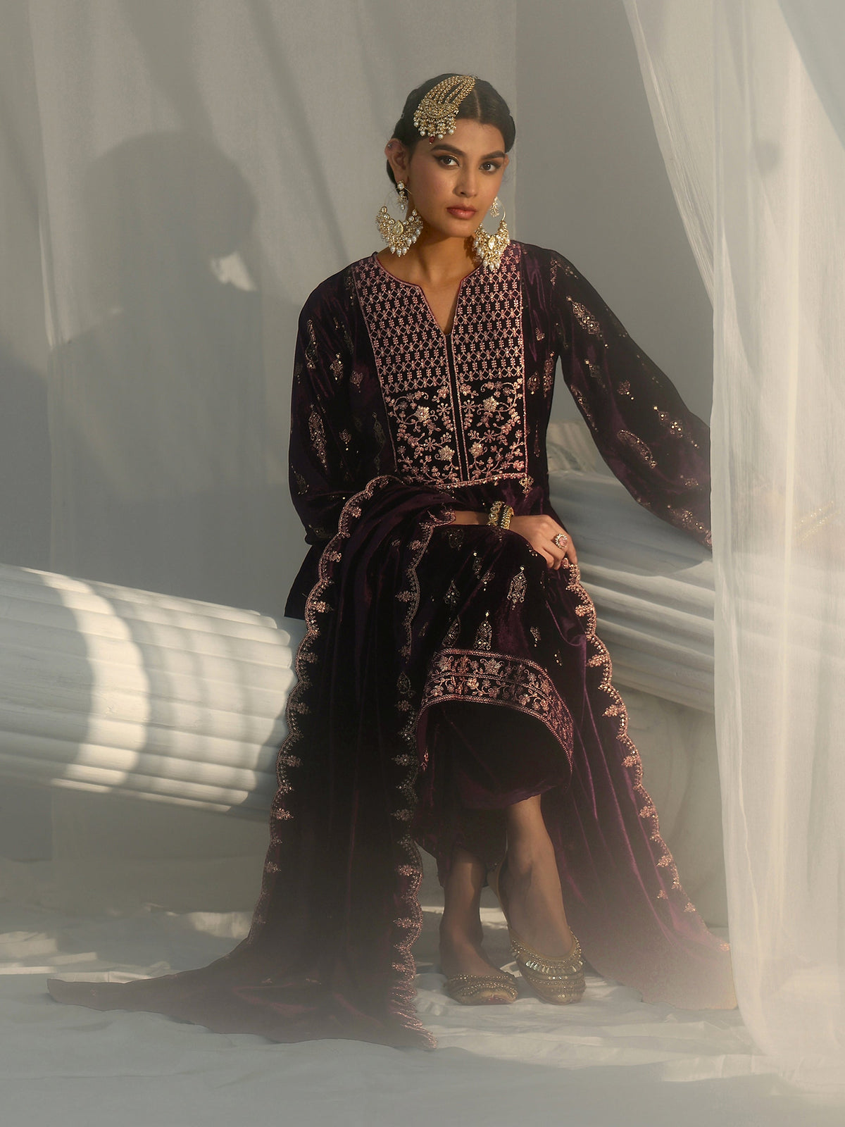 Anouk Plum Puprle Floral Embroidered Velvet Straight Suit Set