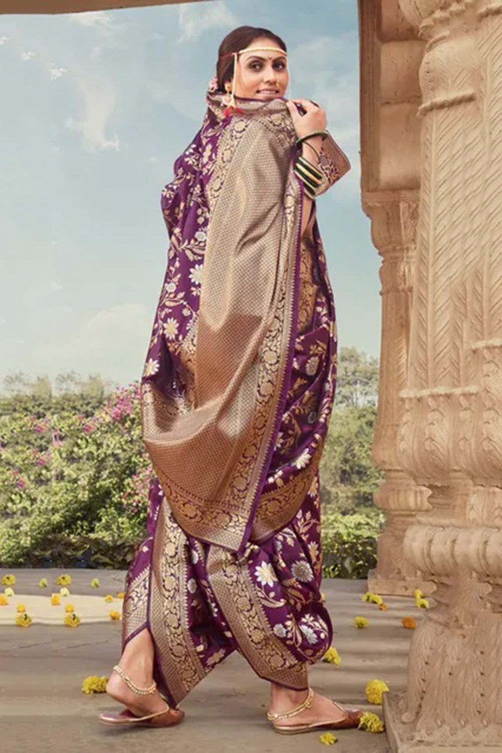Purple Banarasi Silk Saree With Zari Weaving Work
