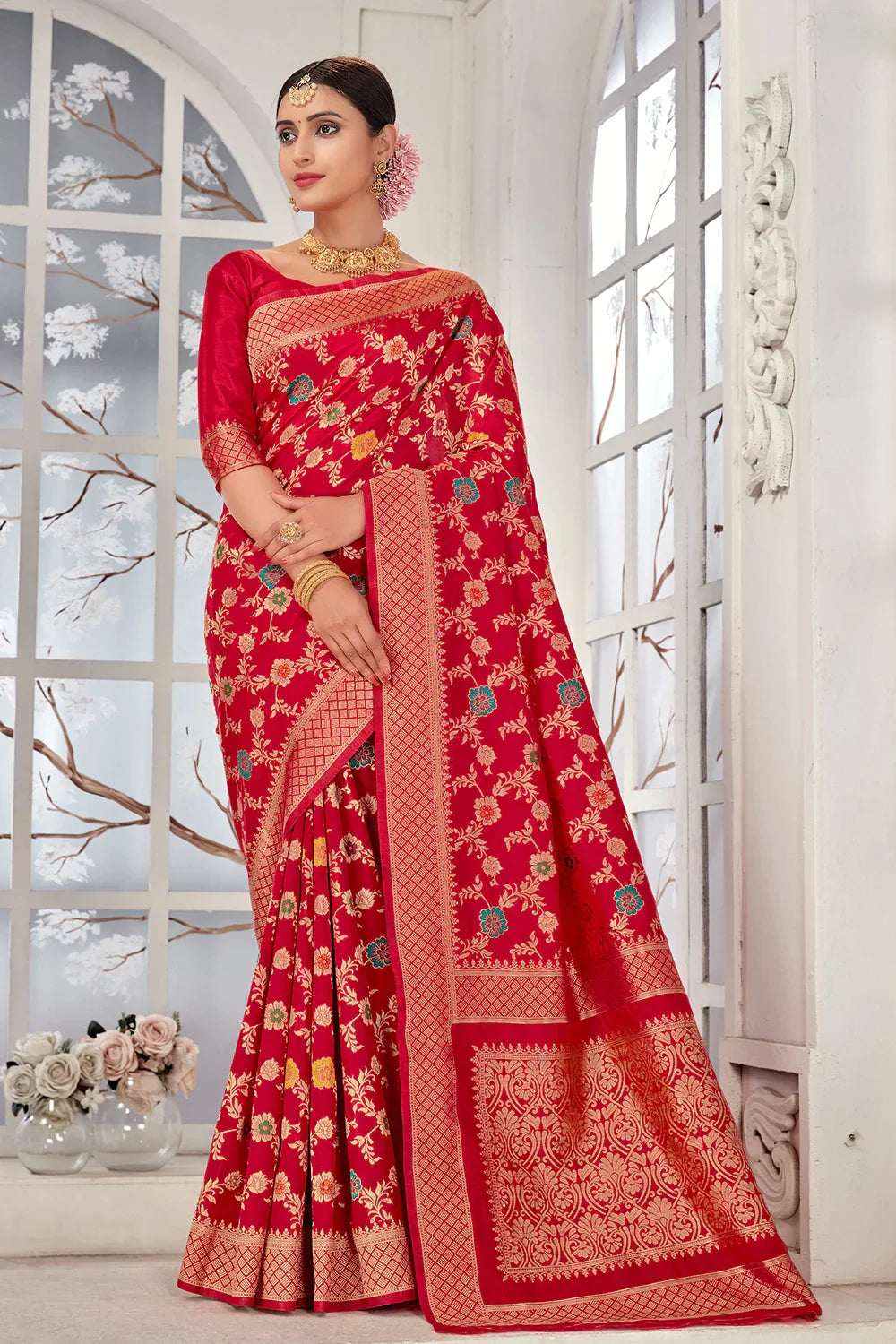 Red Banarasi Silk Saree With Zari Weaving Work