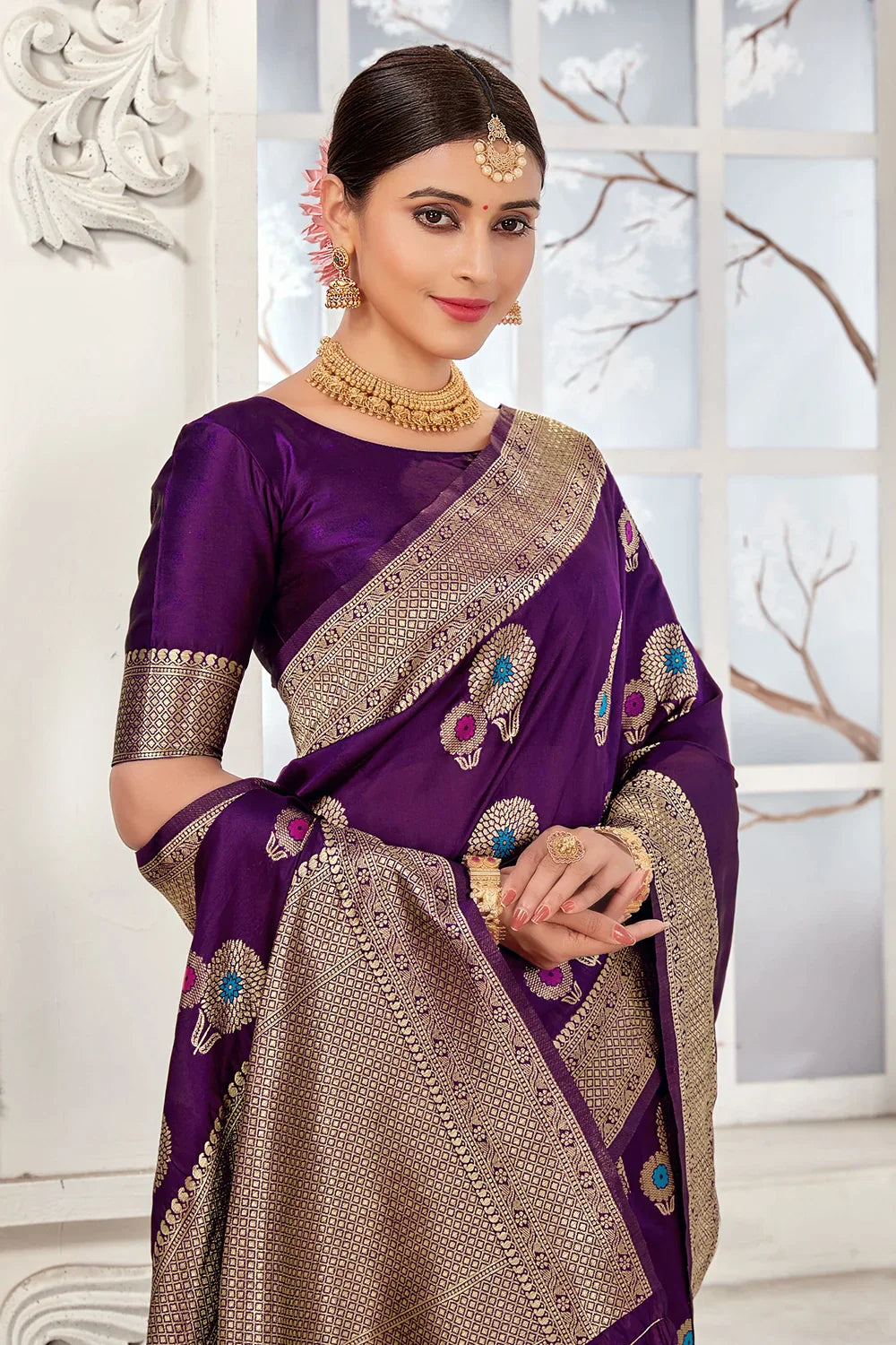 Purple Banarasi Silk Saree With Zari Weaving Work