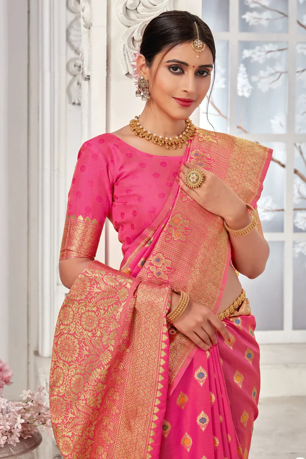 Pink Banarasi Silk Saree With Zari Weaving Work