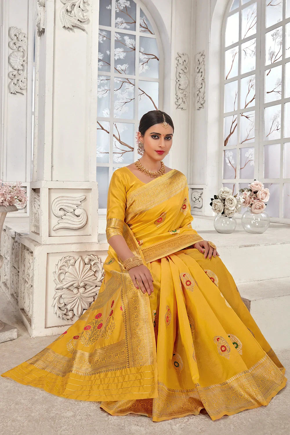 Yellow Banarasi Silk Saree With Zari Weaving Work