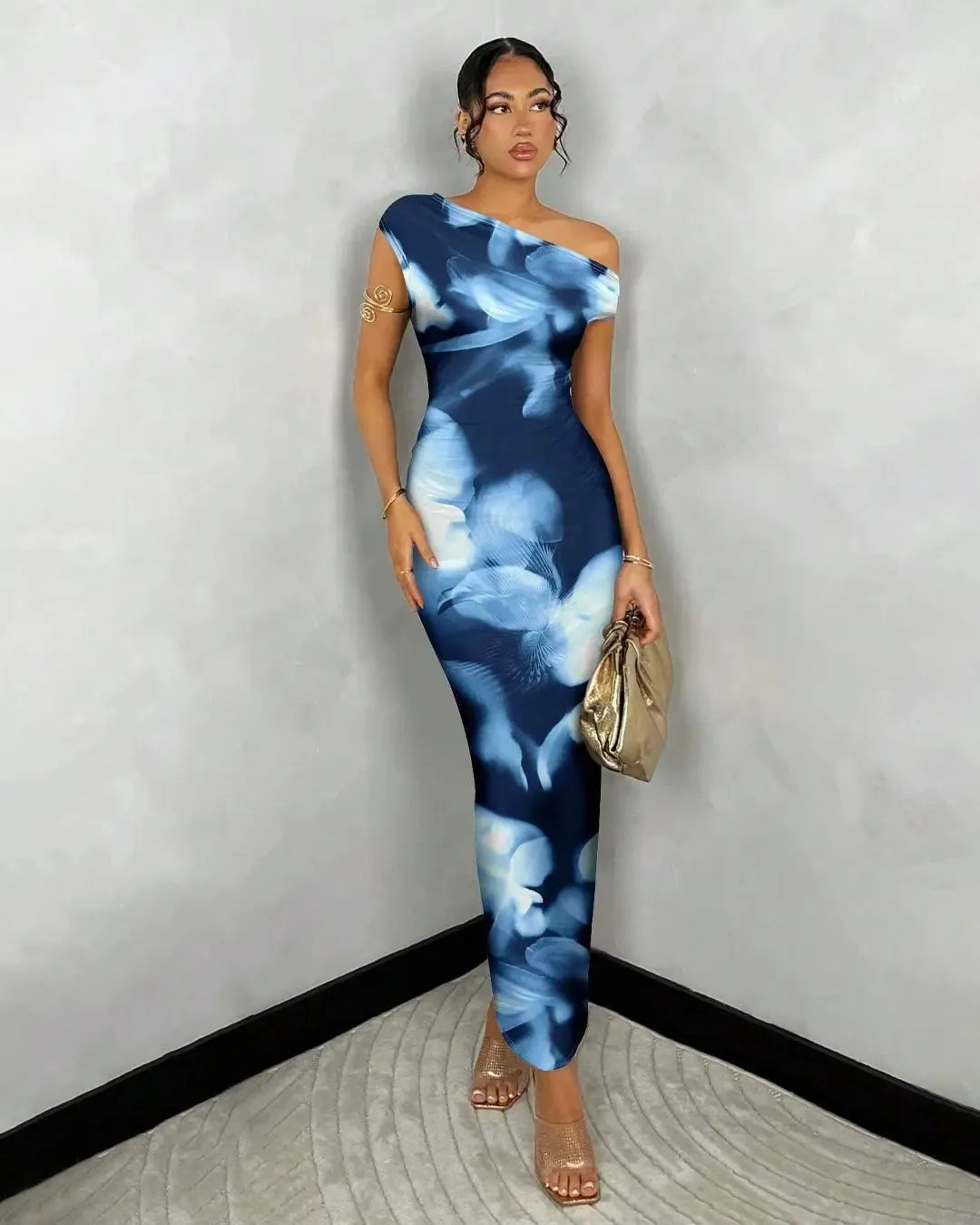 Oblique-Shoulder Asymmetrical Printed Bodycon Dress