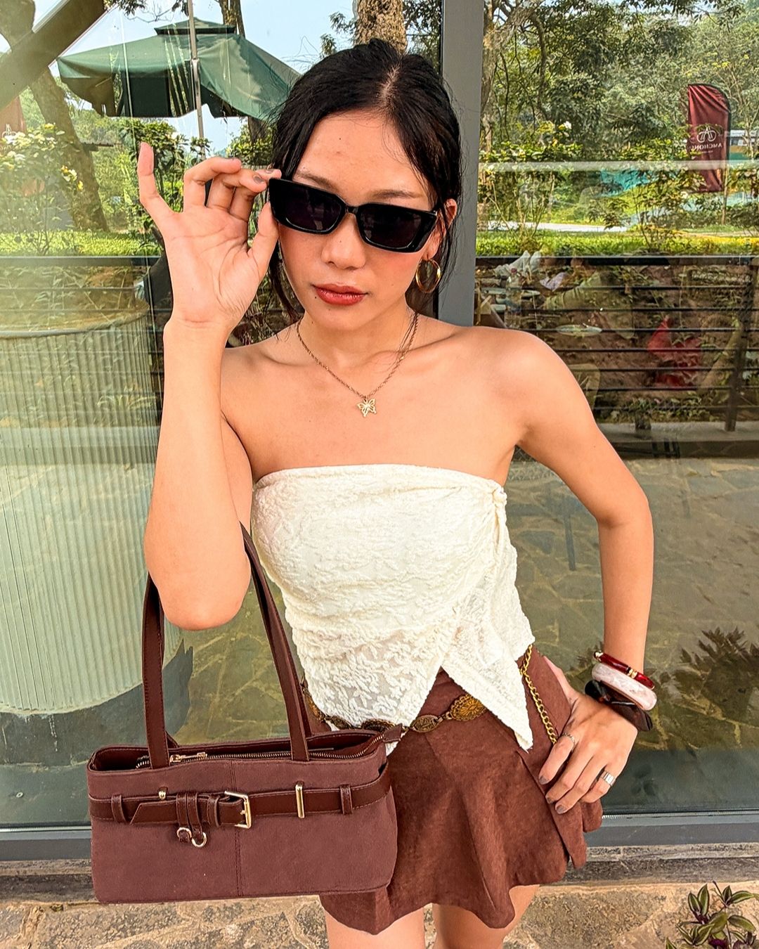 Buckle Detail Structured Shoulder Bag in Coffee Brown