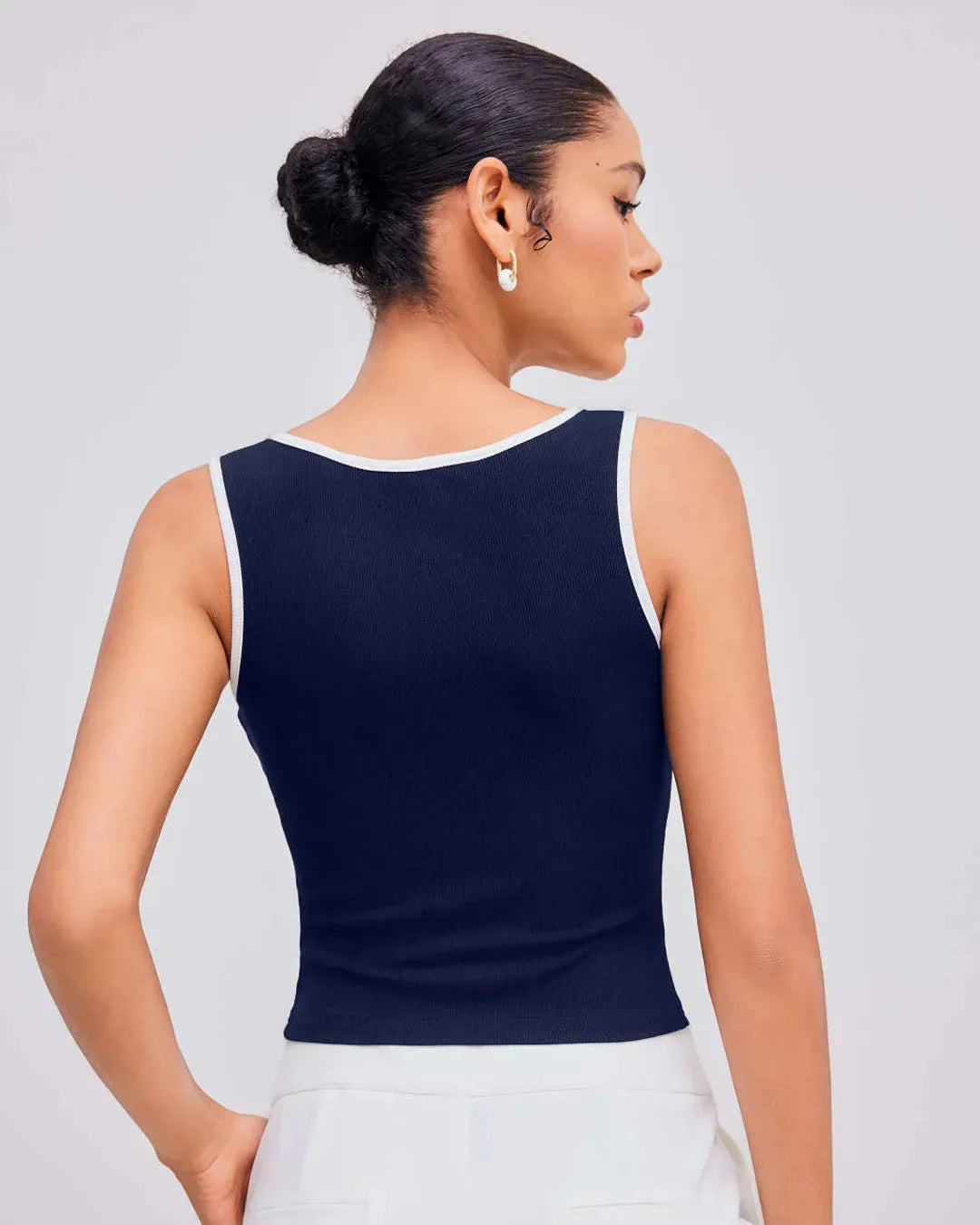 Solid Color Round Neck Ribbed Tank Top In Navy Blue
