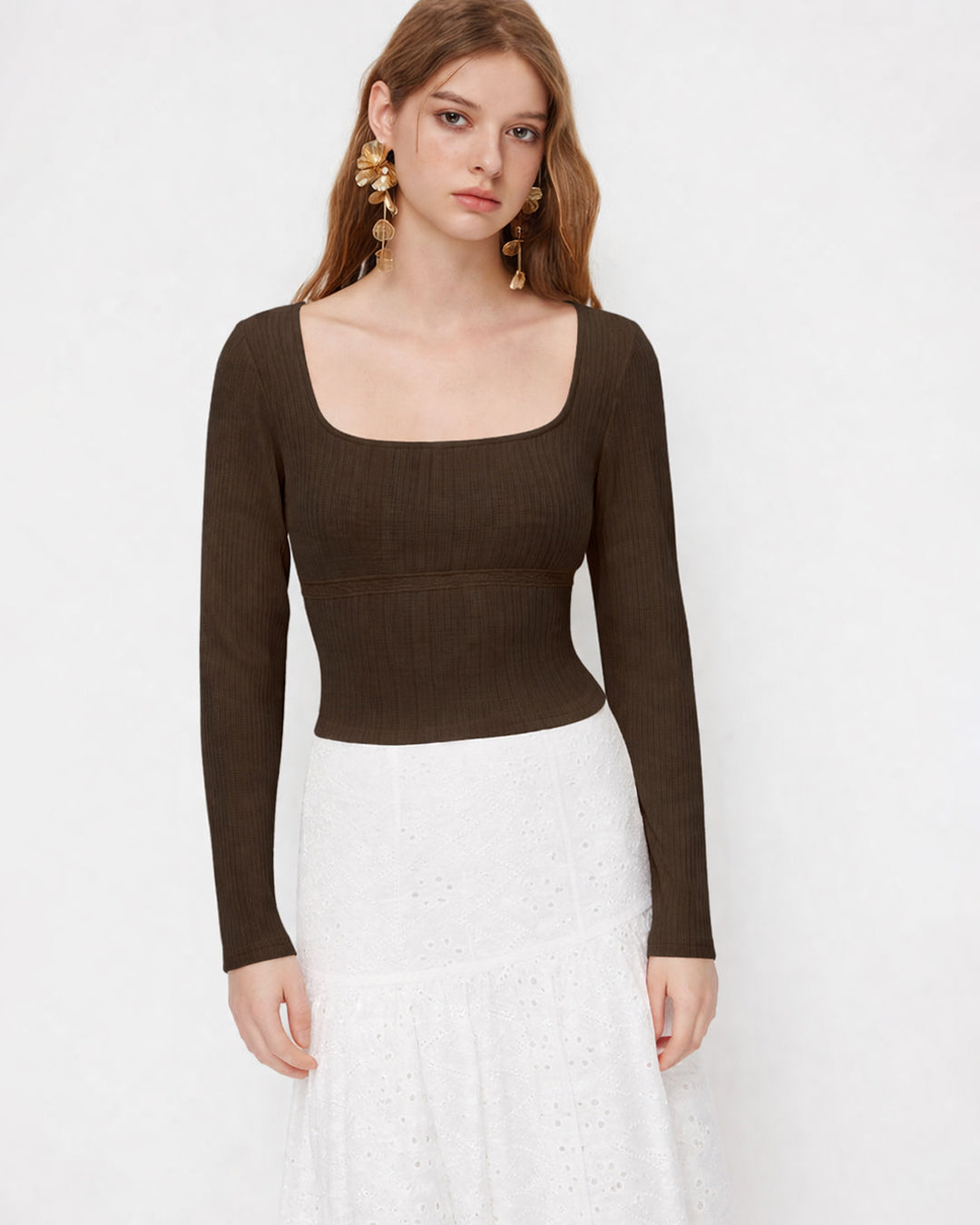 Square Neck Long Sleeve Contrasting Tie Back Top in Coffee Brown