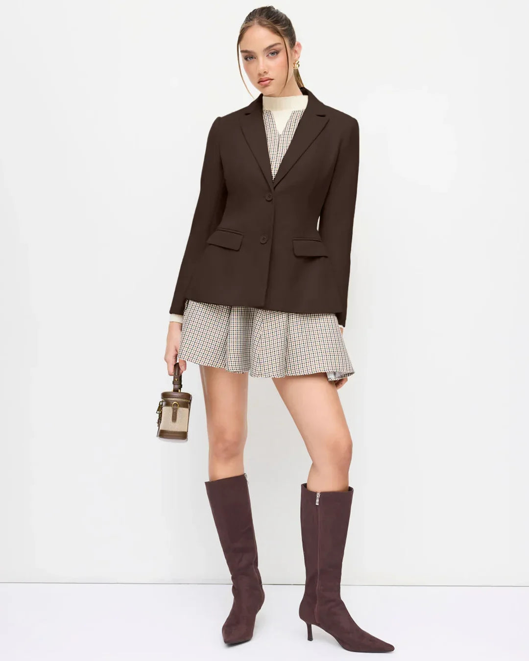 Structured Collared Buttoned Blazer in Coco