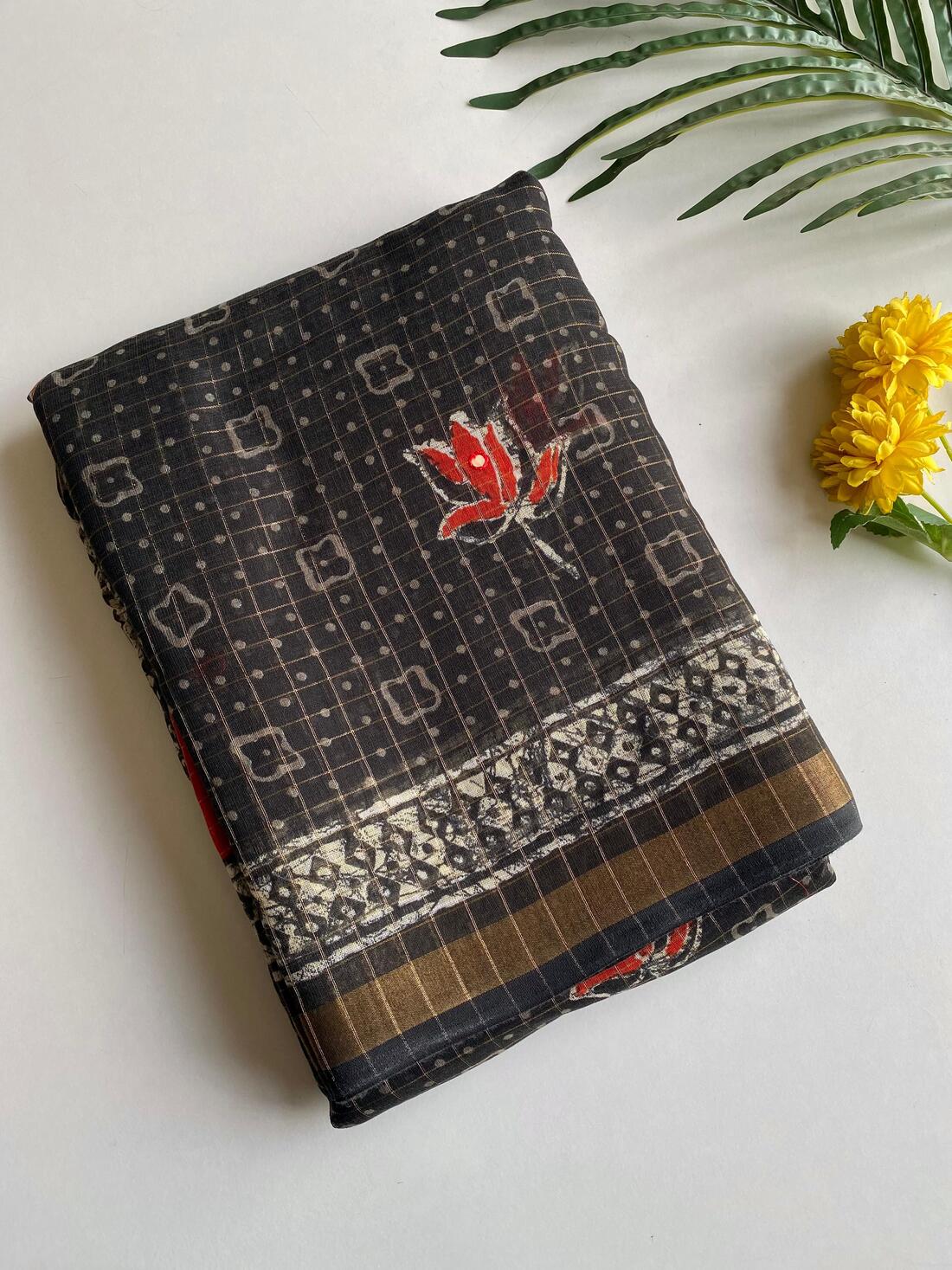 Admirable Black Printed Linen Silk Saree With Exuberant Blouse Piece