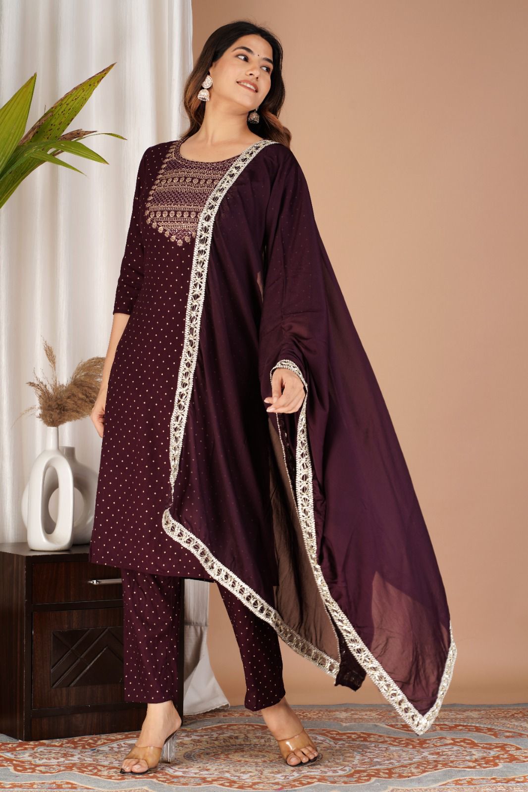 Exquisite Rayon Straight Kurti Set with Golden Print and Zari Embroidery