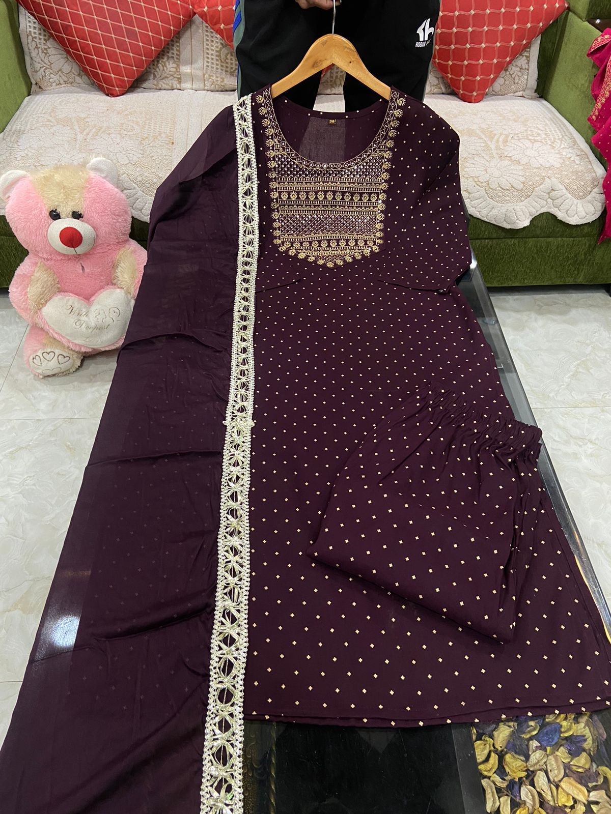 Exquisite Rayon Straight Kurti Set with Golden Print and Zari Embroidery