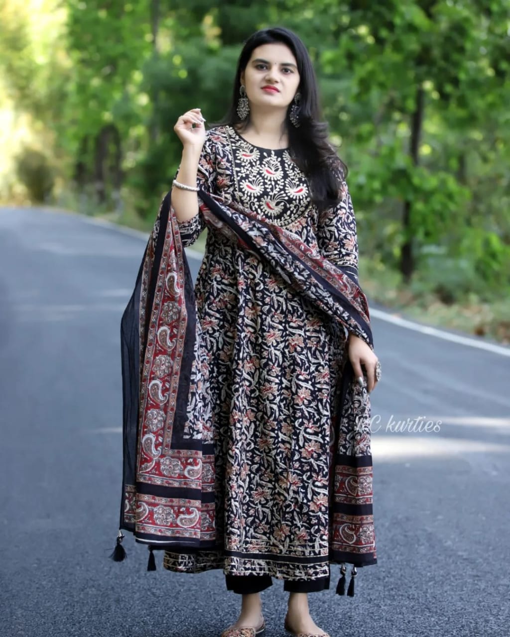 Elegant Black Rayon Anarkali Kurti Set with Embroidery Work and Malmal Dupatta