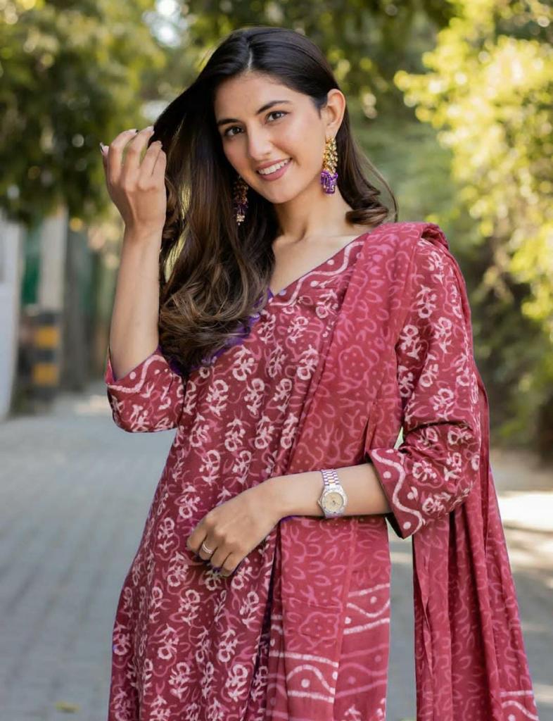 Red Cotton Suit Set: Printed Kurti, Pant, and Malmal Dupatta