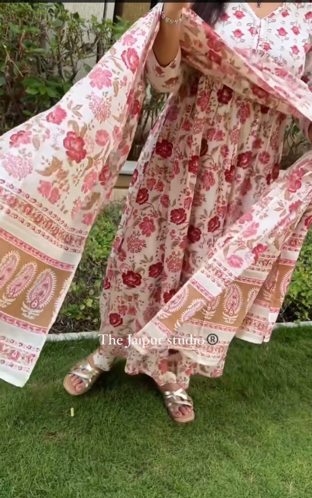 Cotton Kurti Set with Embroidery on Neckline