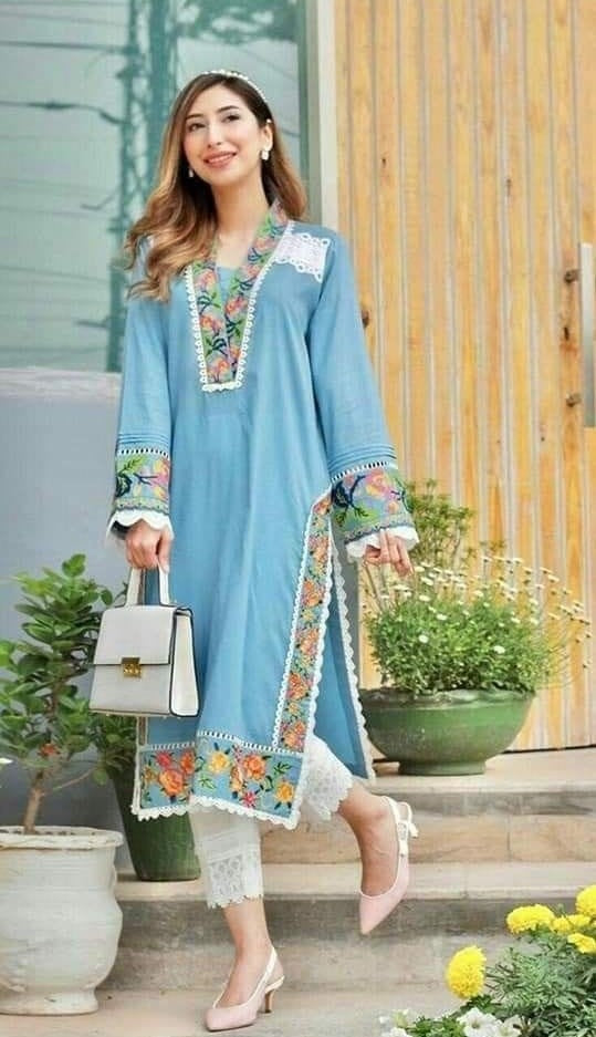 Rayon Kurta Set with Embroidery and Lace Details