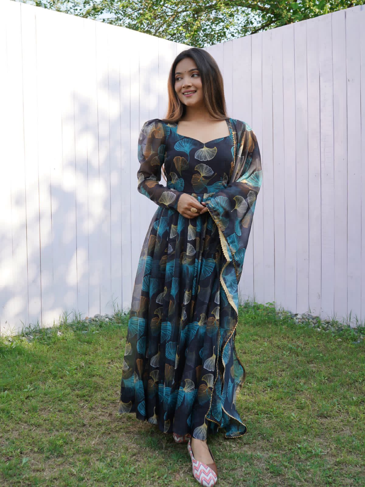 Tabby Organza Silk Floral Anarkali Set
