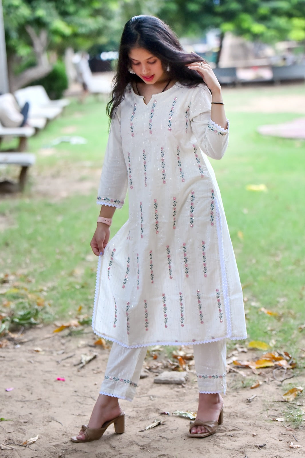 Cotton Lurex Kurti with Embroidery, Pant, and Nazmin Dupatta Set