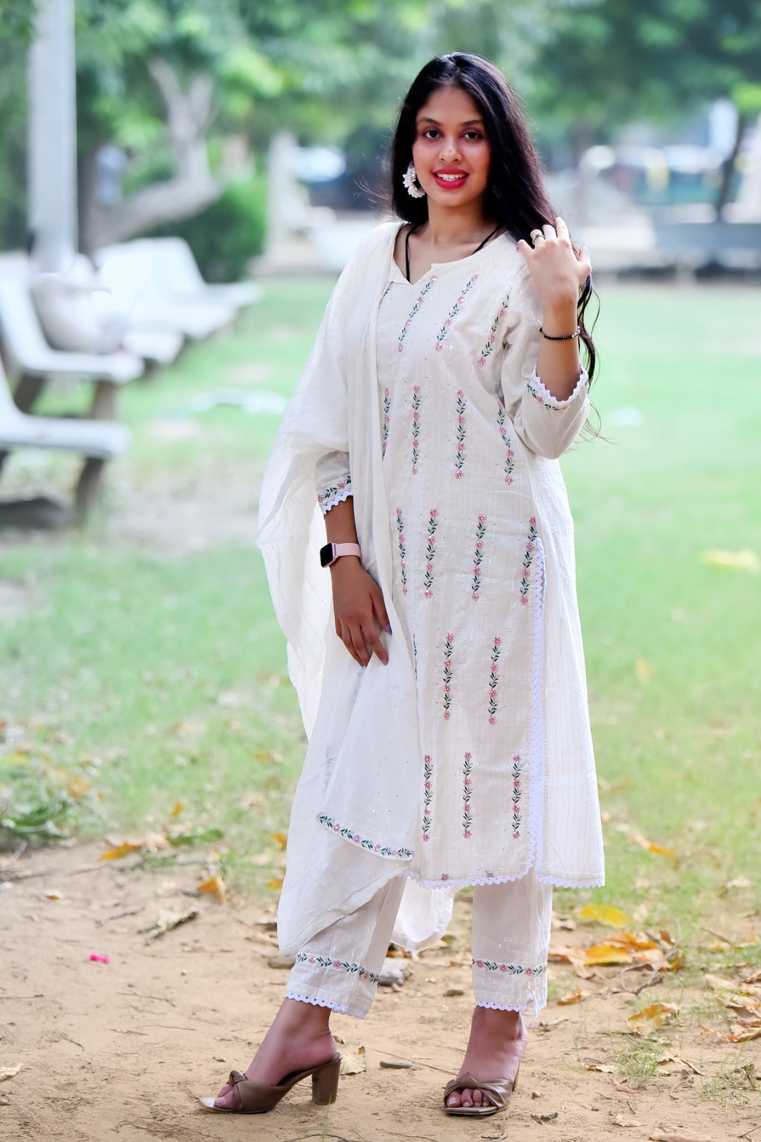 Cotton Lurex Kurti with Embroidery, Pant, and Nazmin Dupatta Set
