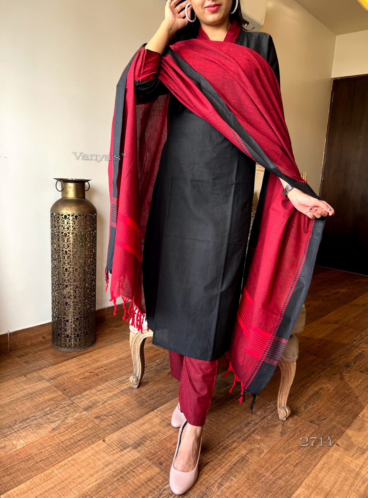 Temple Border Handloom South Cotton Kurta, Pant, and Dupatta Set