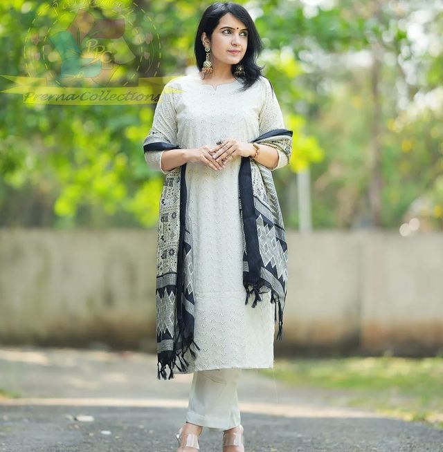 Cotton Chikankari Kurti Set with Dupatta