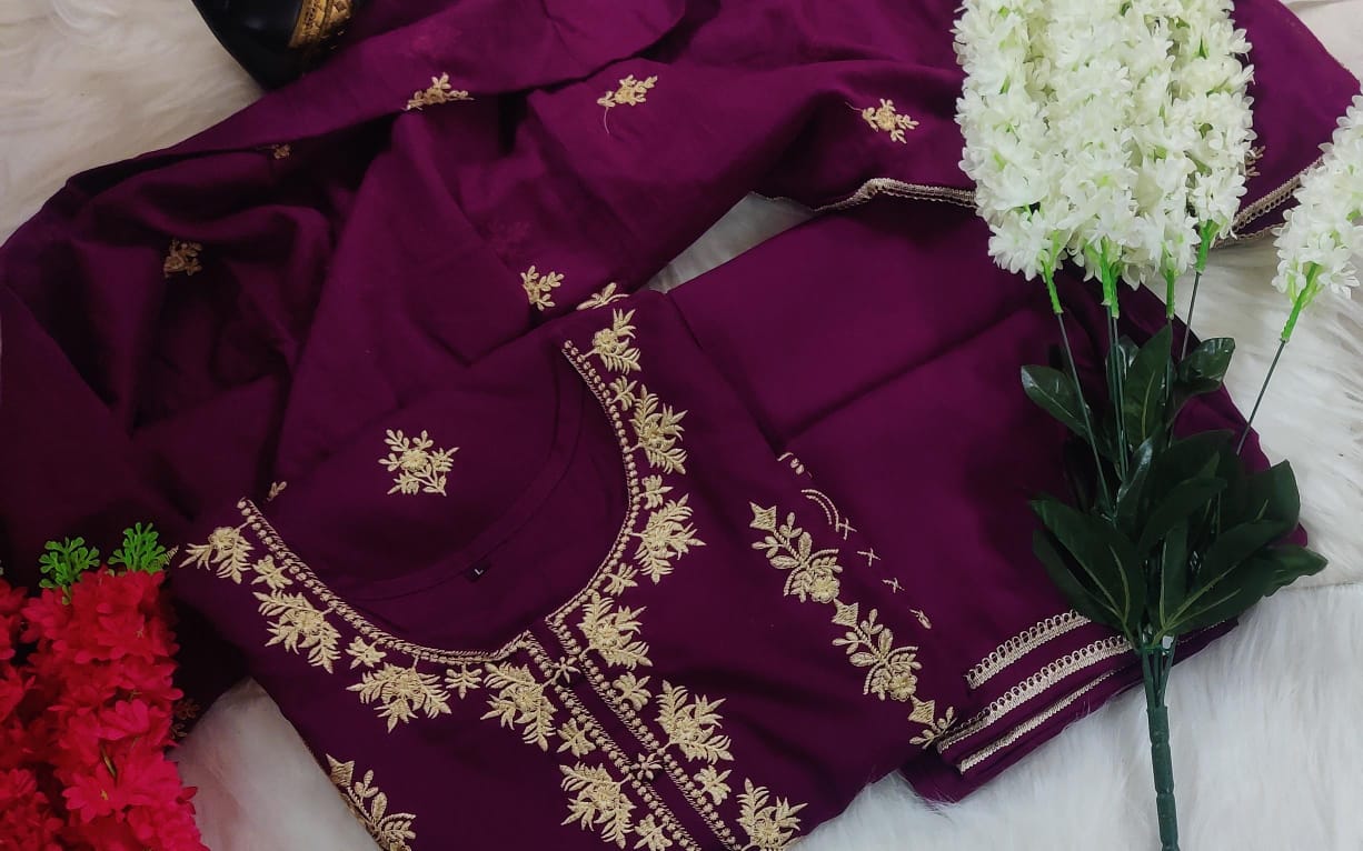 Embroidered Kurta Set with Cotton Mul Dupatta