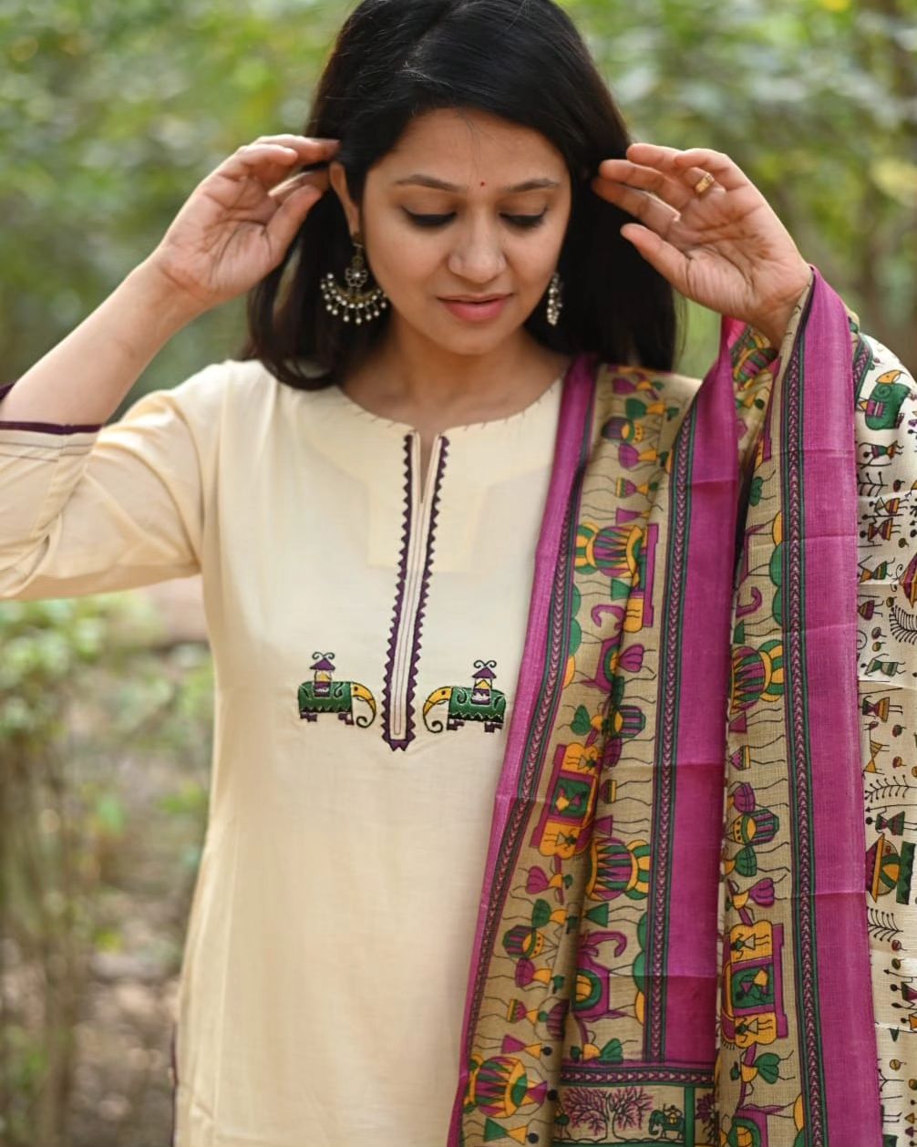 Cream Cotton Kurta Set with Zari Elephant Motifs and Warli Print Dupatta