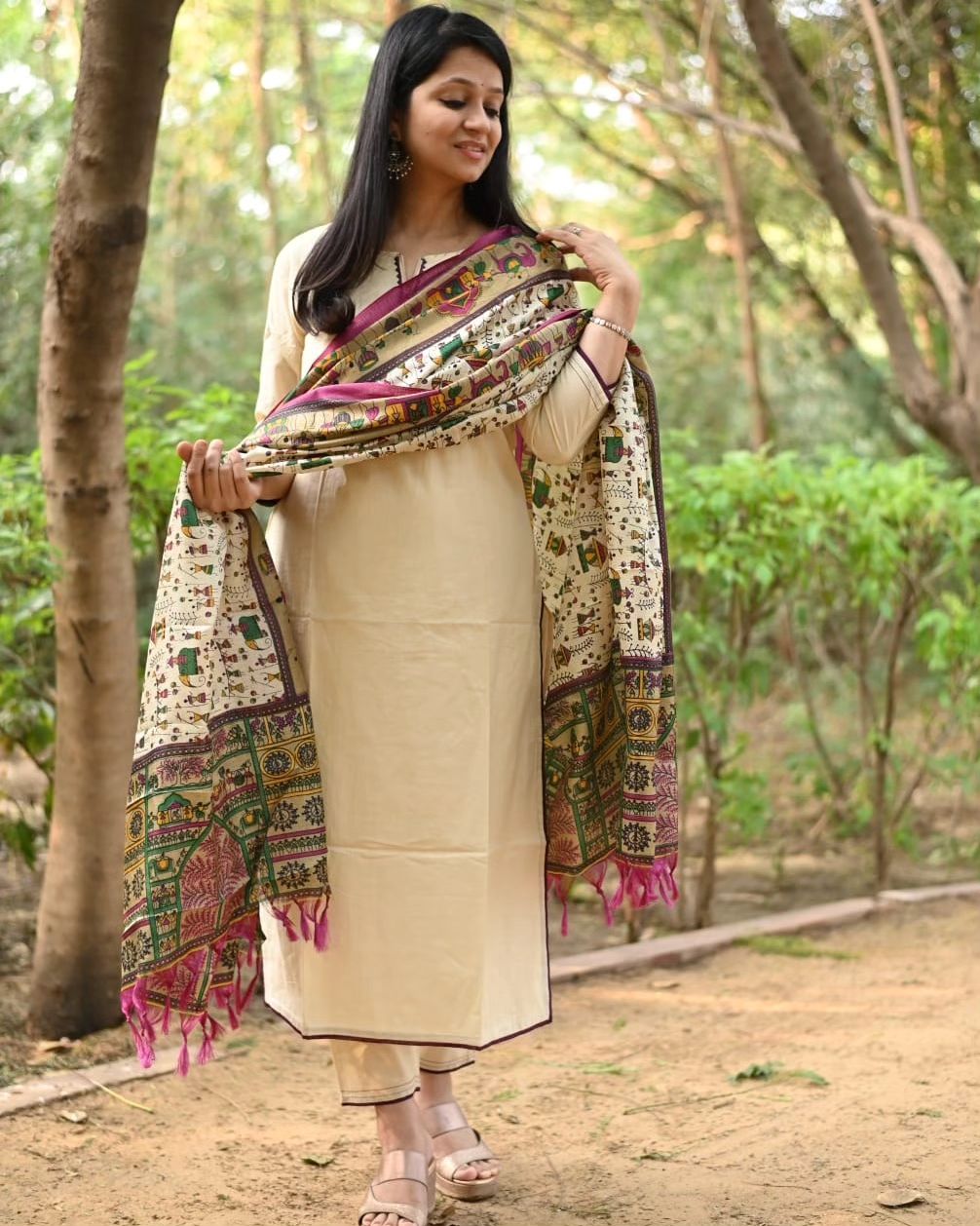 Cream Cotton Kurta Set with Zari Elephant Motifs and Warli Print Dupatta